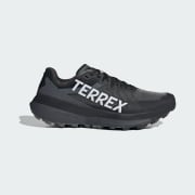Color del artículo: Core Black / Dash Grey / Grey Four