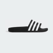 Cor do artigo: Core Black / White / Core Black