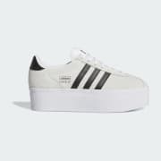 Màu sản phẩm: Cloud White / Core White / Core Black