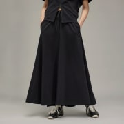Colour: Black