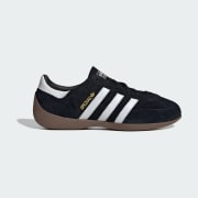 Warna produk: Core Black / Cloud White / Gold Metallic