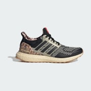 Product color: Core Black / Cyber Metallic / Warm Vanilla