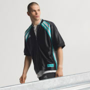 Color del artículo: Black / White