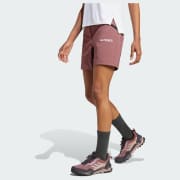 Product colour: Burgundy