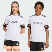 Colour: White / Black