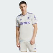 Product colour: Off White / Energy Ink