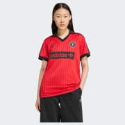 Color del artículo: Better Scarlet