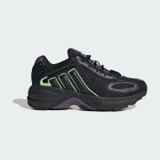 Colour: Core Black / Core Black / Green Spark