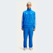 Colour: Blue