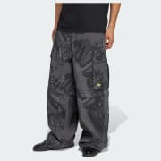 【ADIDAS】Cargo Pants - Black / KE3741 adidas Originals Leaf Camo Print Satin Cargo Pants - Black