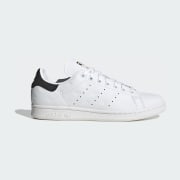 Colour: Cloud White / Core Black / Gold Metallic