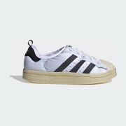 Colour: Cloud White / Core Black / Off White