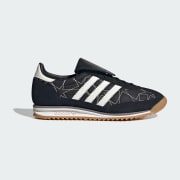 Warna produk: Off White / Core Black / Off White