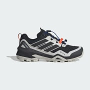 Warna produk: Core Black / Core Black / Grey One