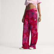 Product color: Bahia Magenta / Collegiate Red / Crystal Linen