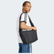 Couleur du produit : Black