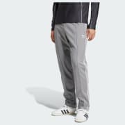Colour: Grey Three / Grey Two
