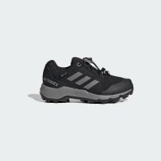 Color del artículo: Core Black / Grey Three / Core Black
