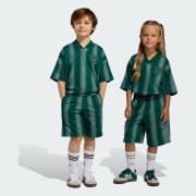 สี: Collegiate Green / Tech Emerald