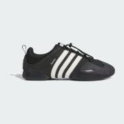 Color del artículo: Core Black / Chalk White / Carbon