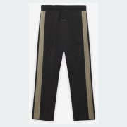 Màu sản phẩm: Black / Clay