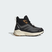 Kód farby: Grey Six / Core Black / Bronze Strata