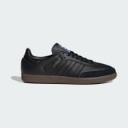 商品カラー： Core Black / Core Black / Gum