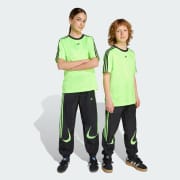 Kód barvy: Black / Signal Green