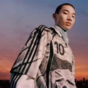 チームガイスト　中国 アディダス Adilenium シーズン4 チームガイスト プリント