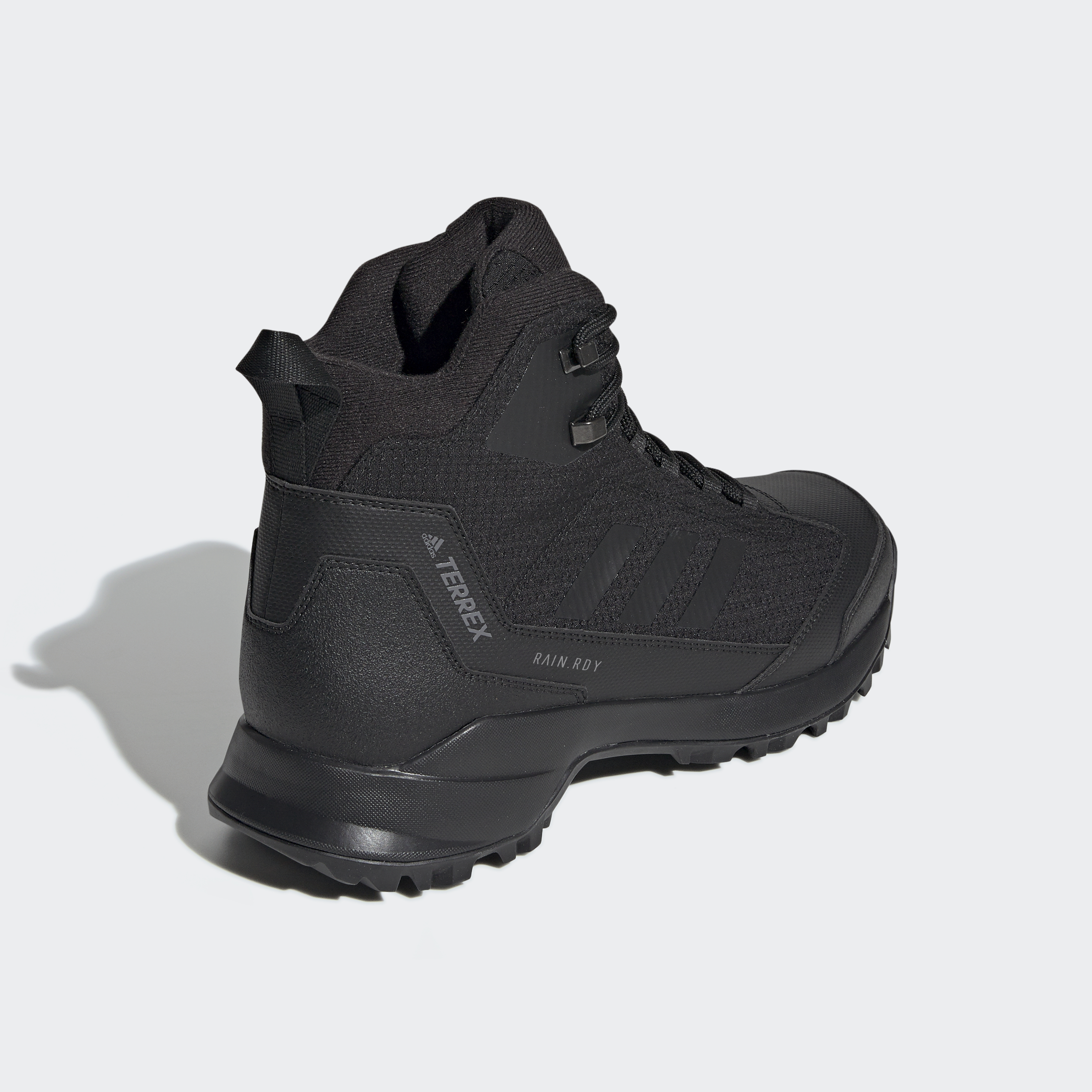 terrex heron mid cw cp boots