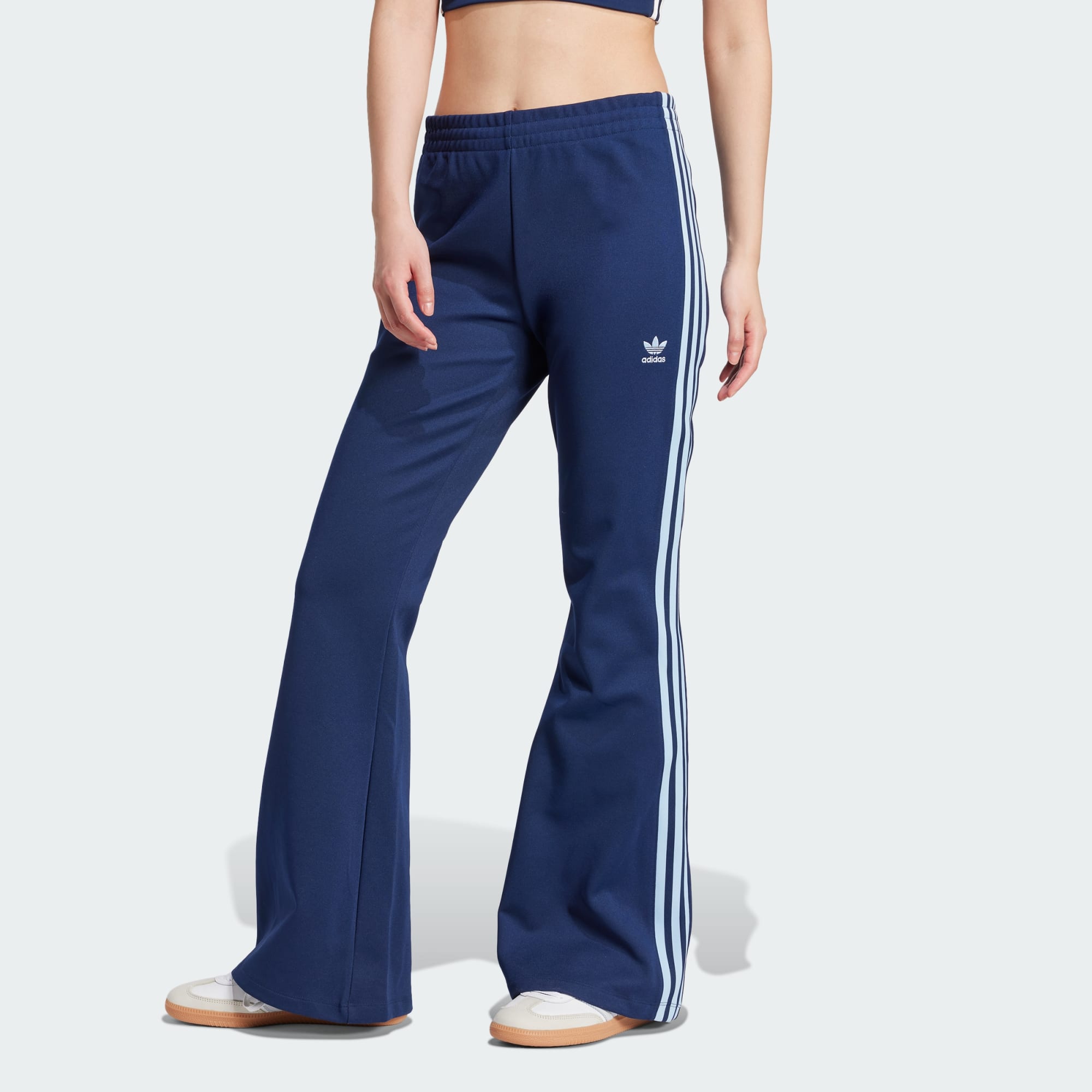 Track pants adicolor 3 Stripes Flared Blu JC5787 21 model