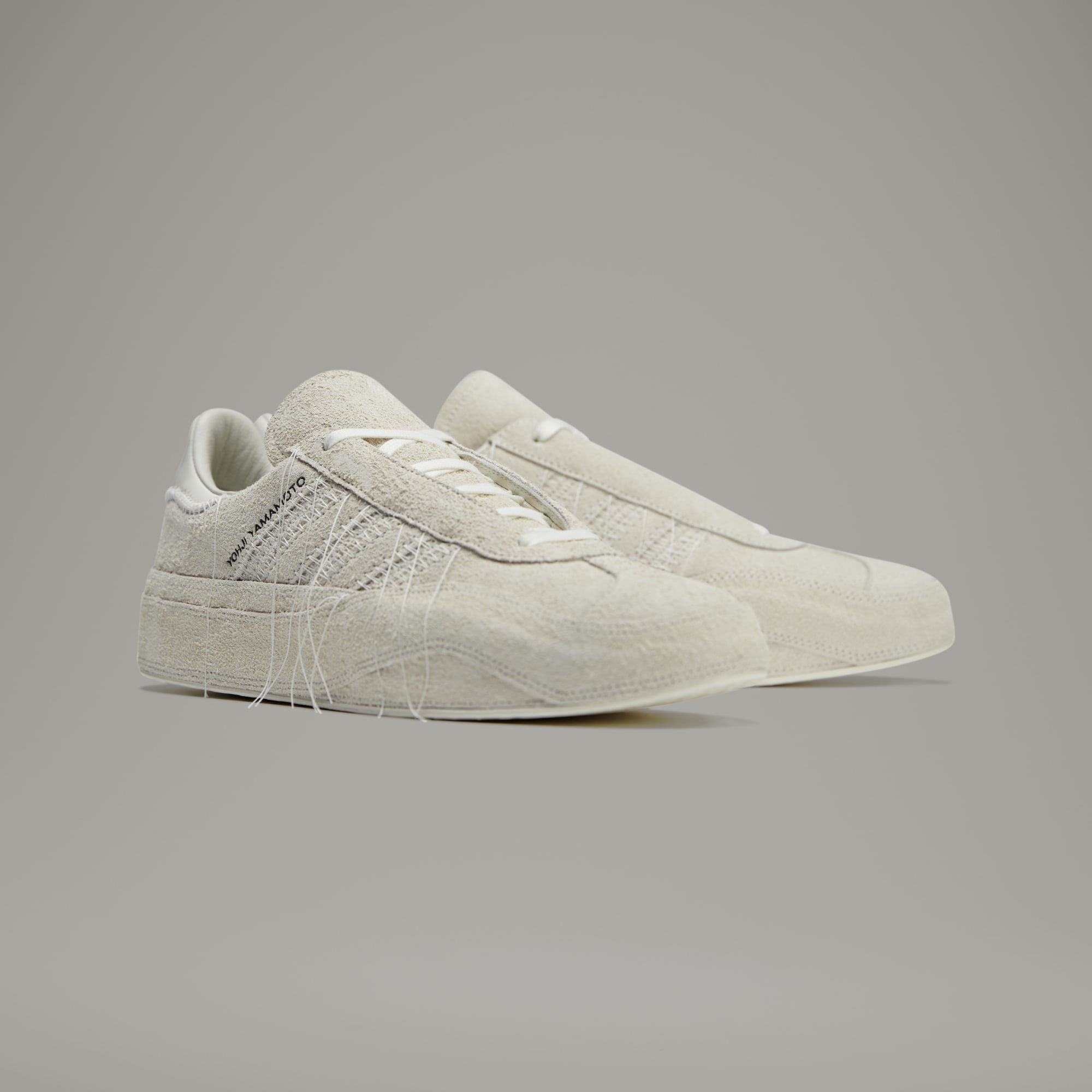 Y-3_Gazelle_White_FZ6404_04_standard.jpg