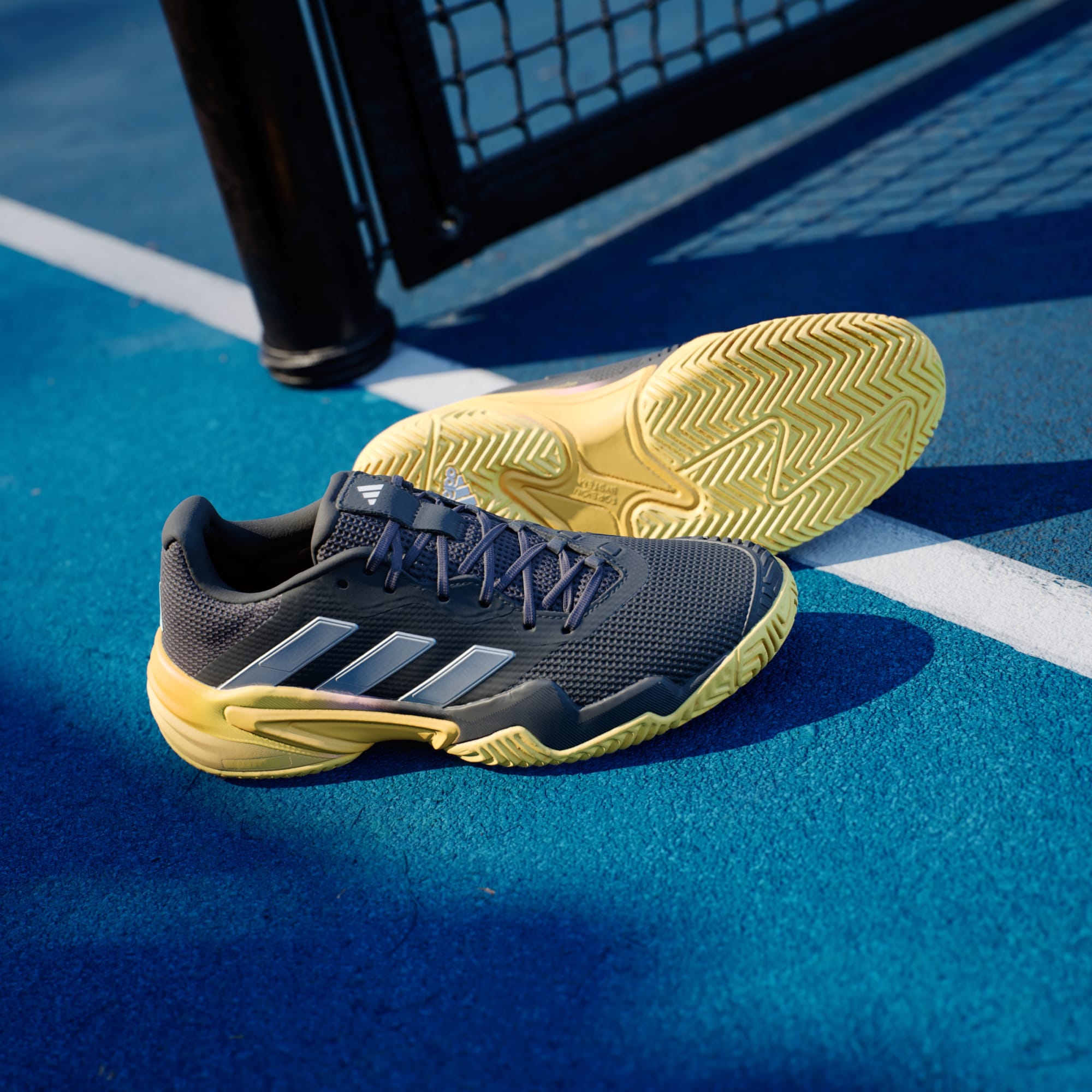 Asics barricade store