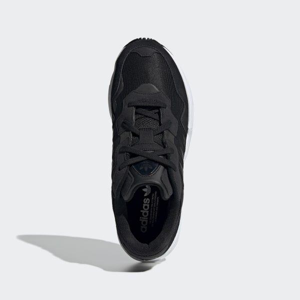 Yung-96 Shoes Core Black / Core Black / Crystal White EE3681