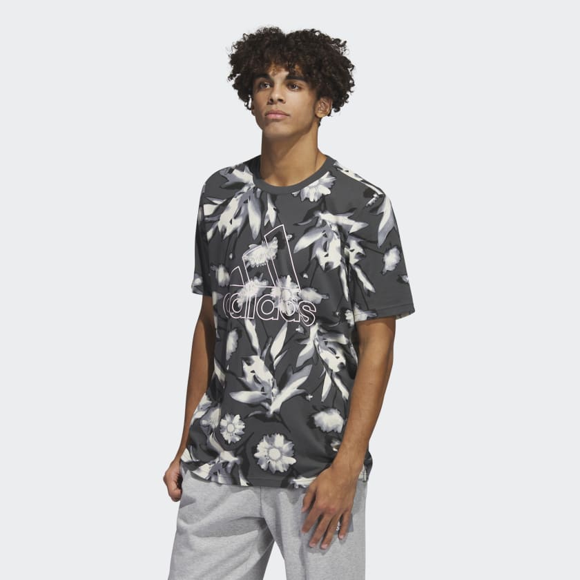 adidas Remera Estampada Bloom Unisex Gris adidas Argentina