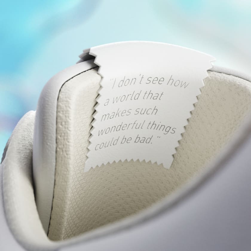 ARIEL'S WORDS - A unique tongue logo features a special quote from Disney's Ariel on the inside.