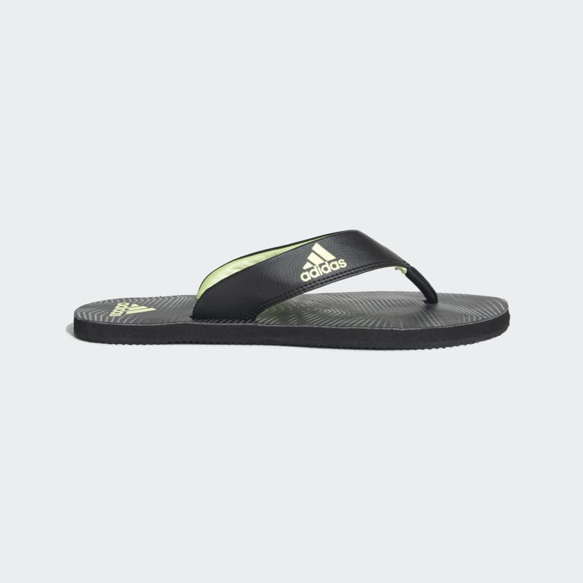 Adidas core 2025 linear