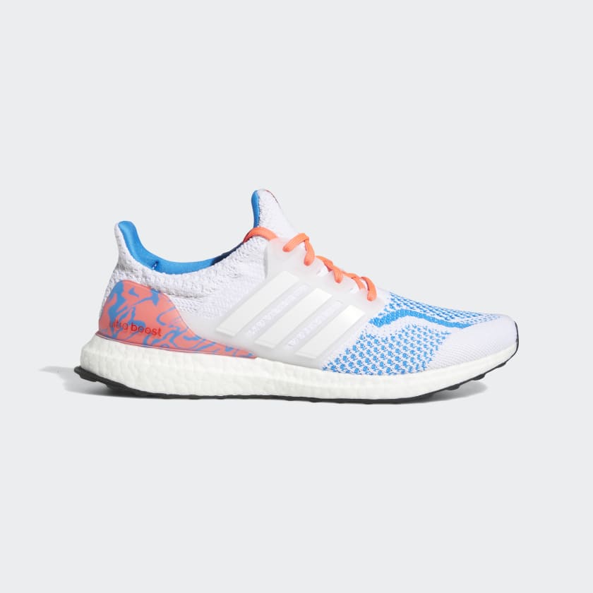 adidas Gi y Ultraboost 5 DNA tr ng adidas Vietnam