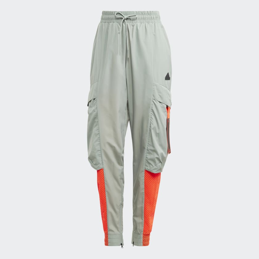 ボトムスその他 adidas City Escape Summer Parachute Pants Putty Beige JC5116 adidas City Escape Summer Parachute Pants - Grey | adidas GH