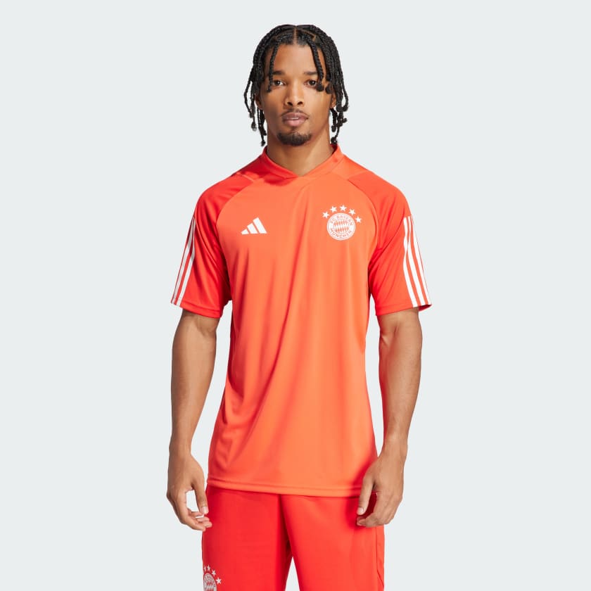 Bayern hot sale red jersey