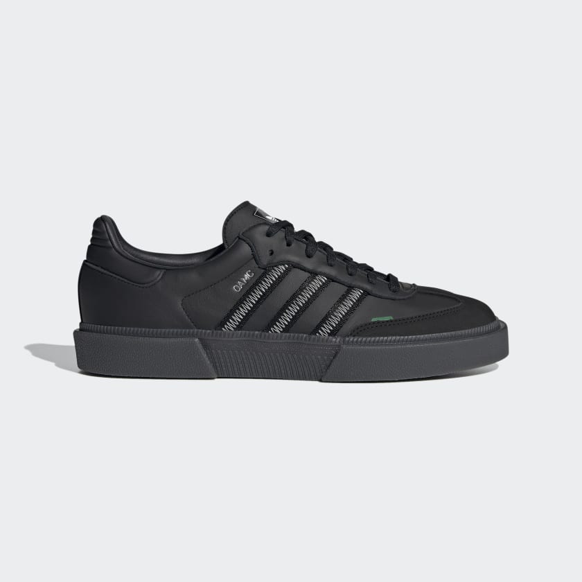 T nis TYPE O 8 UNISSEX Preto adidas adidas Brasil