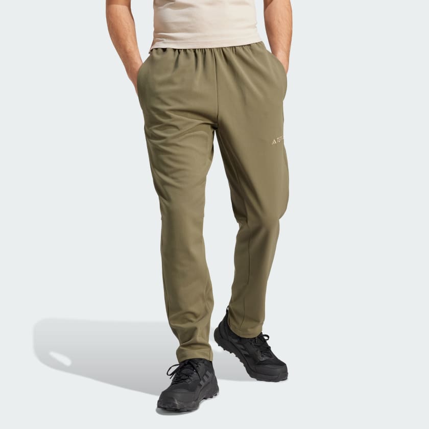 Green tracksuit on sale bottoms mens