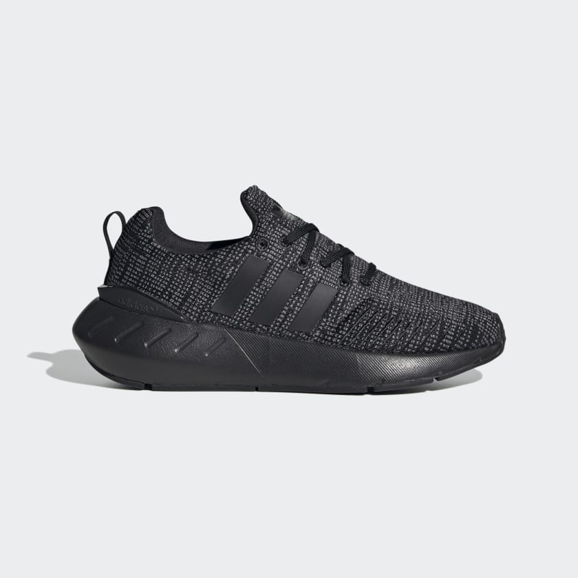 Zapatillas adidas swift run negras online