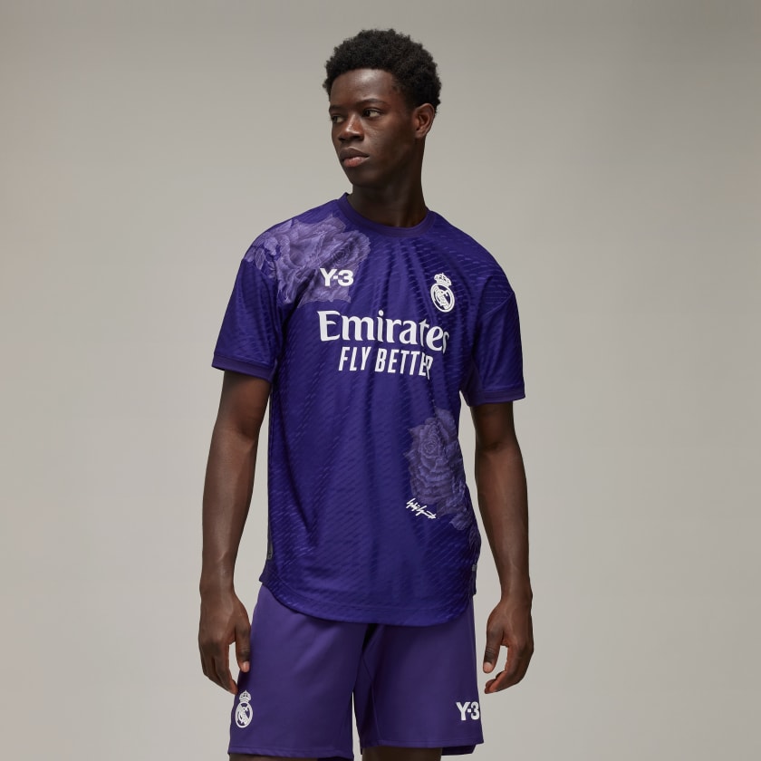 Purple fourth men's kit of Real Madrid and Y-3
