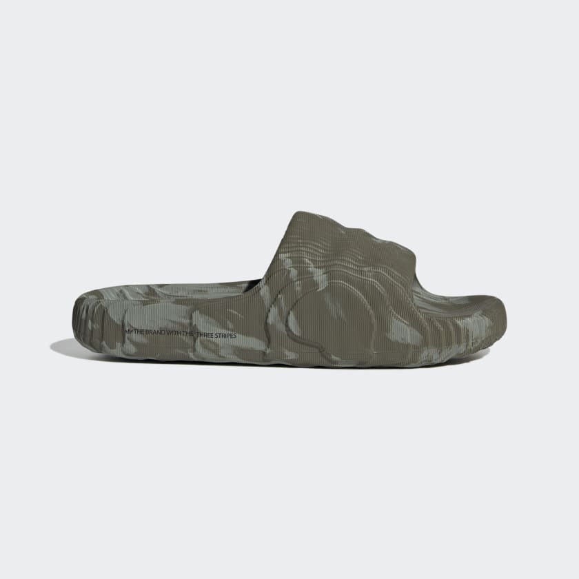 Chinelo Adilette 22 Verde adidas adidas Brasil