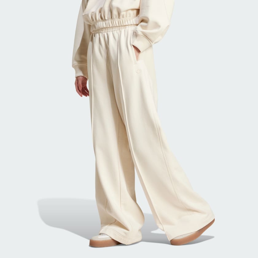 Pantaloni Premium Essentials Wide Leg Bianco IZ0292 21 model