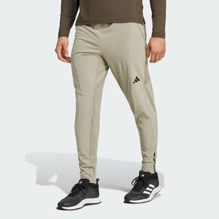 Adidas chino joggers 10k outlet