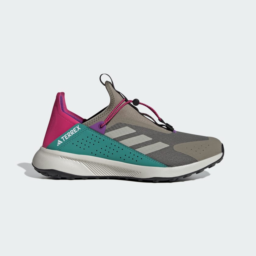Adidas terrex voyager hot sale slip on