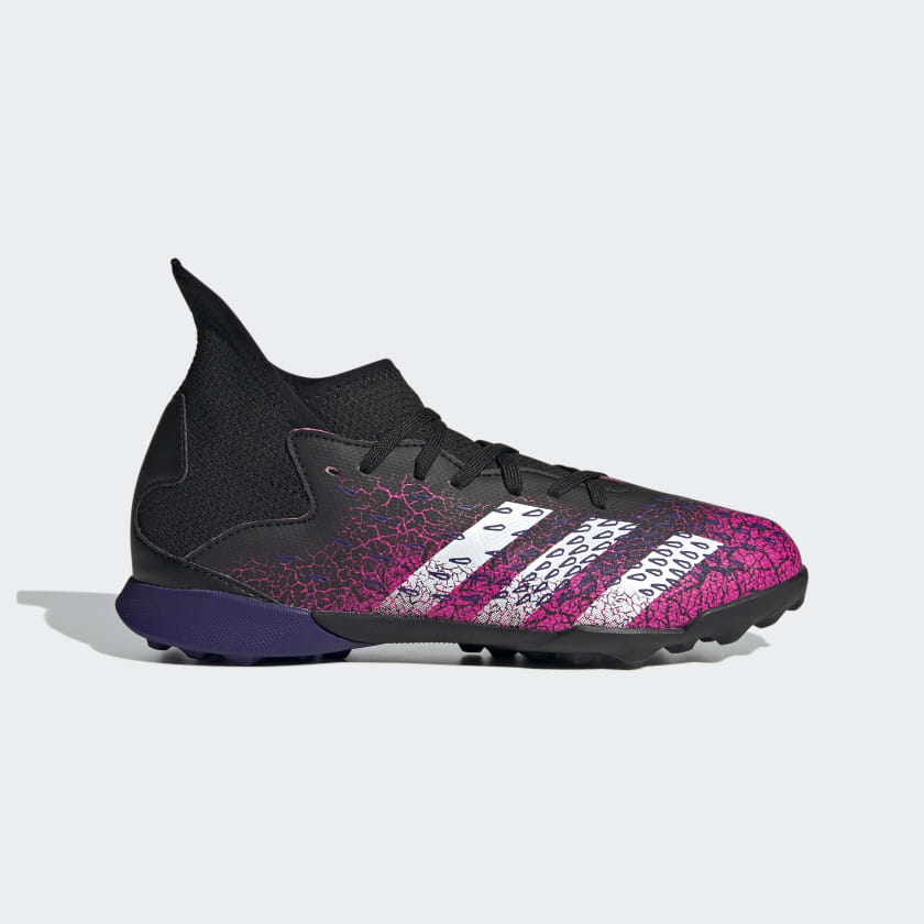 PREDATOR FREAK .3 TF J Preto adidas adidas Brasil