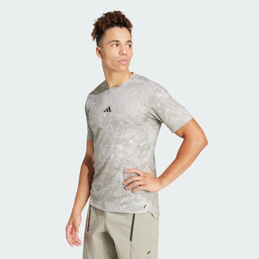 Under armour outlet workout t shirts